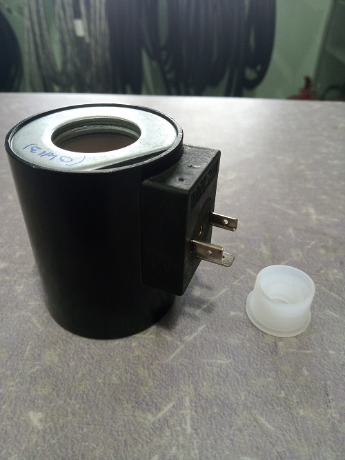 Magnet fi 27,3 x 53, L-67 mm 24 V DC Magnet fi 27,3 x 53, L-67 mm 24 V DC