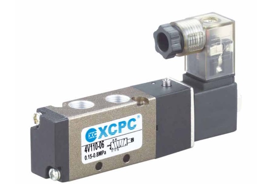 4V310-08 24V DC Elek. razvodnik1/4" 5/2 1 bobina NC 4V310-08 24V DC Elek. razvodnik1/4" 5/2 1 bobina NC