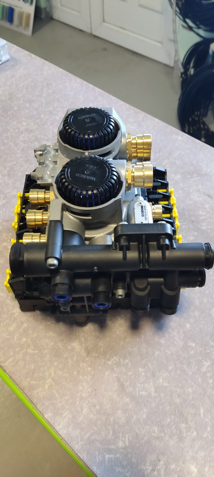 Moduator Wabco TEBS-E6 Moduator Wabco TEBS-E6